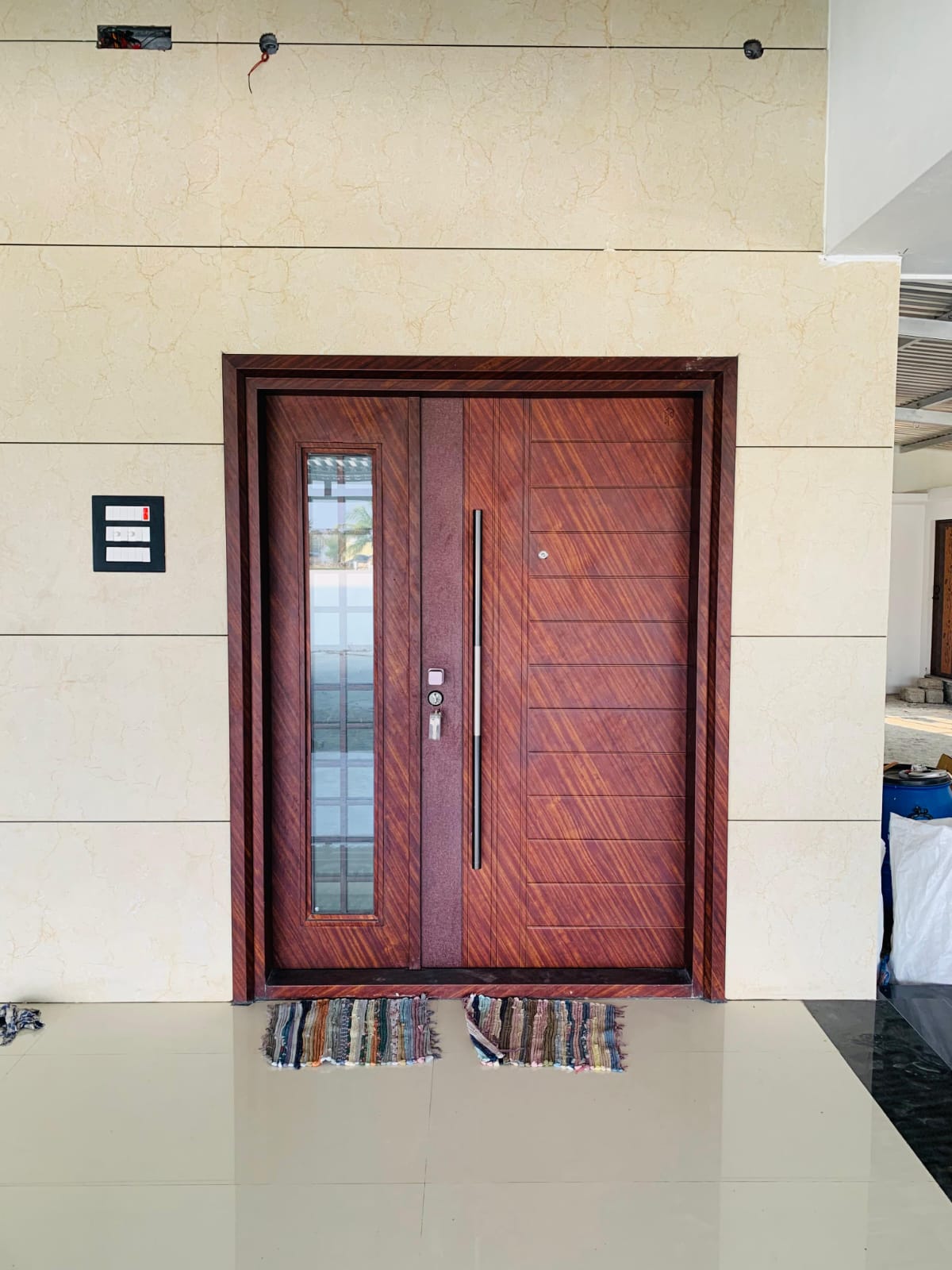 PTR 102 Glass Door